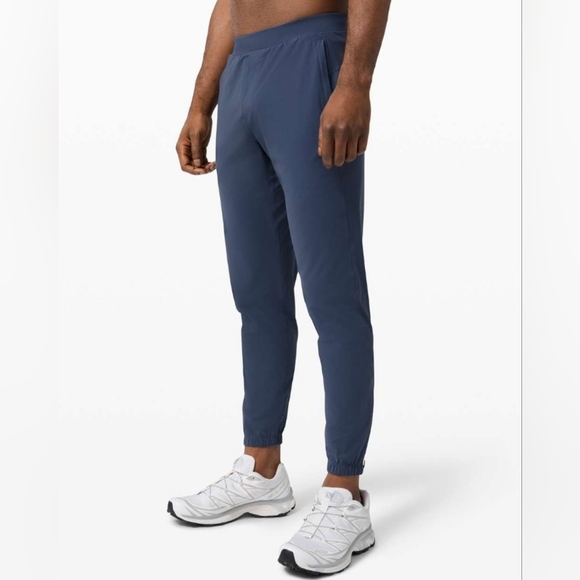 lululemon athletica Other - LULULEMON XL